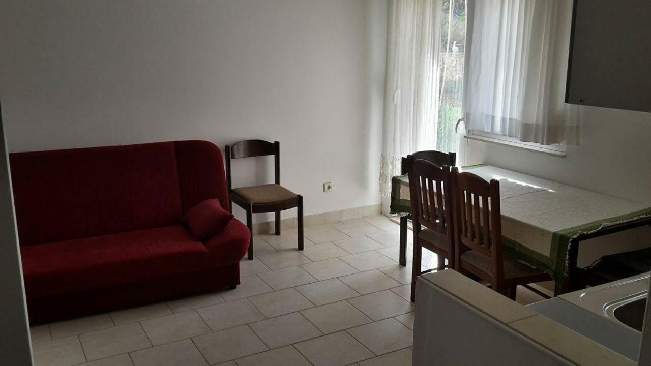 Apartments Luki Trogir Exterior photo