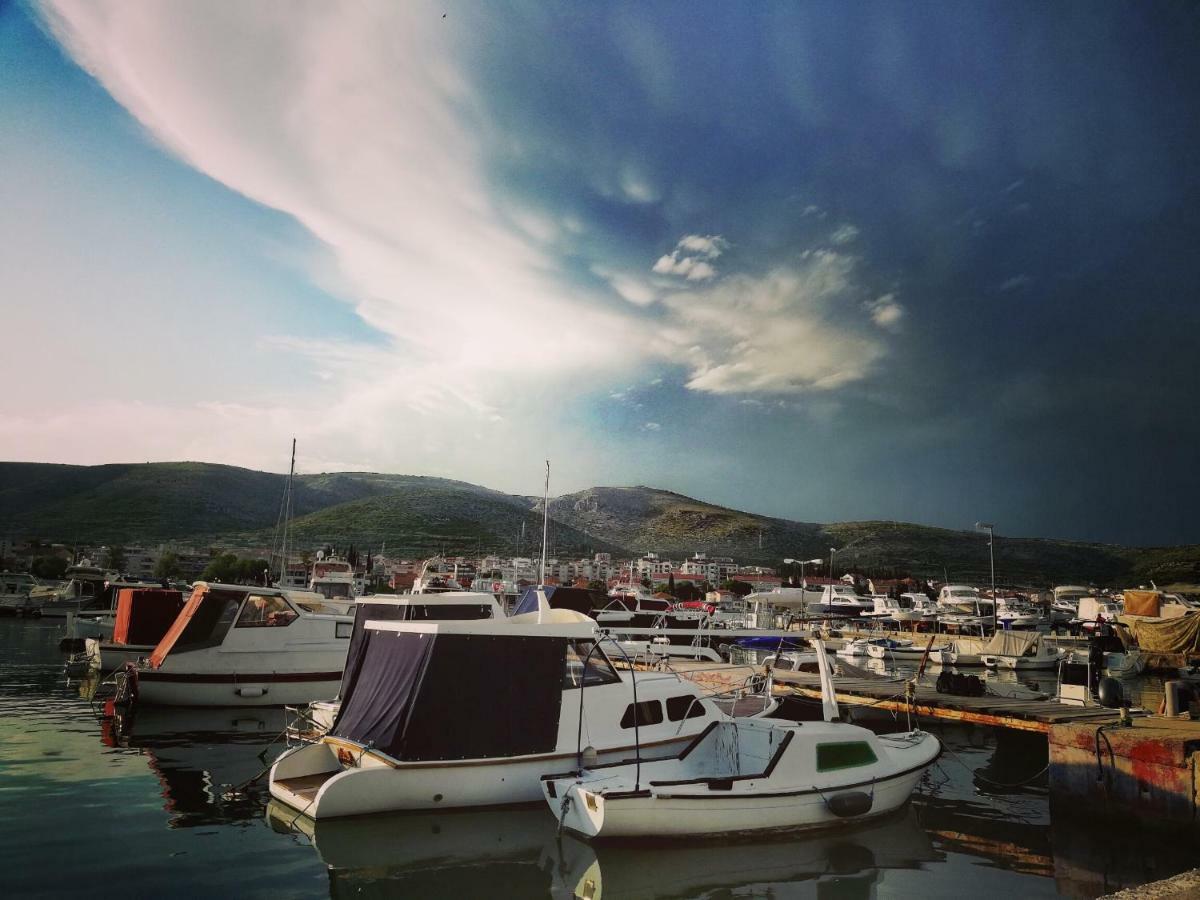 Apartments Luki Trogir Exterior photo